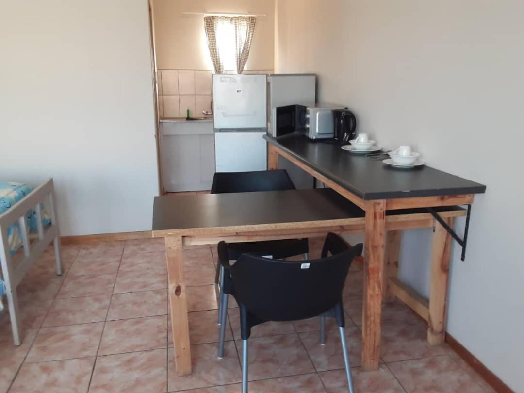 Orbanlife Lite Keetmanshoop Apartment Luaran gambar
