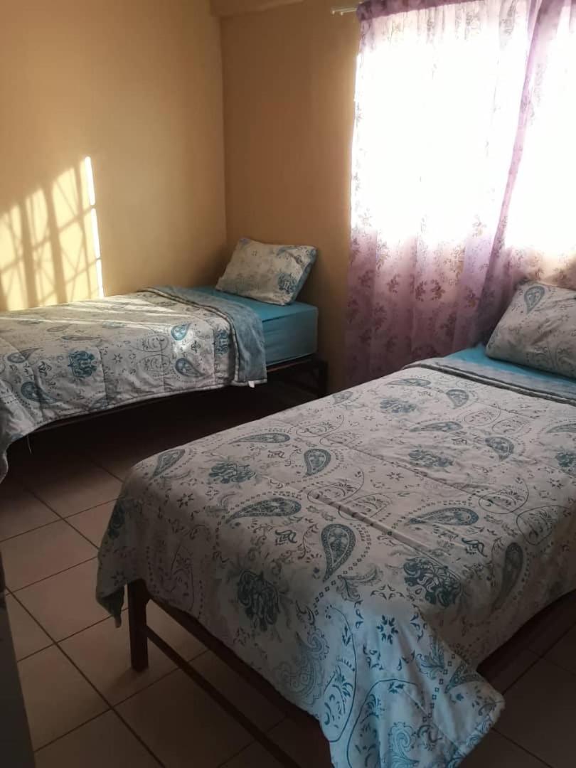 Orbanlife Lite Keetmanshoop Apartment Luaran gambar